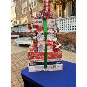 Christmas%20Basket%202025%20%283%29 Christmas%20Basket%202025%20%283%29