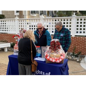 Christmas%20Basket%202025%20%281%29 Christmas%20Basket%202025%20%281%29